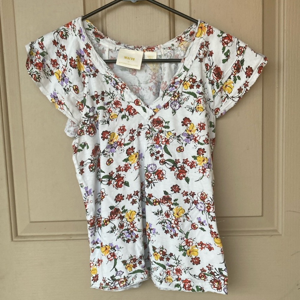 Maeve by anthropology small white floral blouse so soft